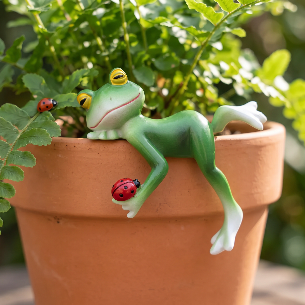 green frog plant pot hanging ornament